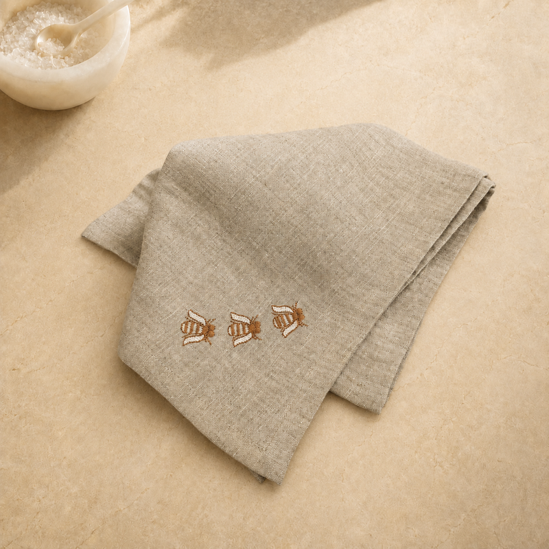 Servilletas de lino Toscana Bee en color avena piedra – Juego de 4